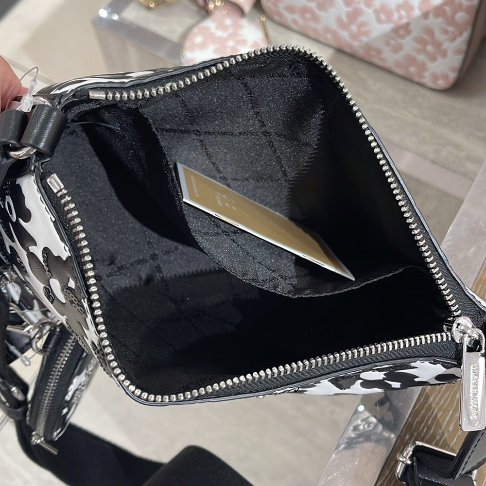 MICHAEL KORS Jet Set Sm Sequined Floral Print Crossbody w Case for Apple Airpods - Picture 9 of 16